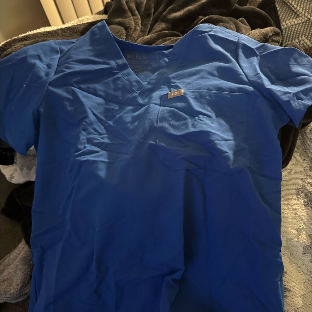 Catarina One-Pocket Scrub Top royal blue